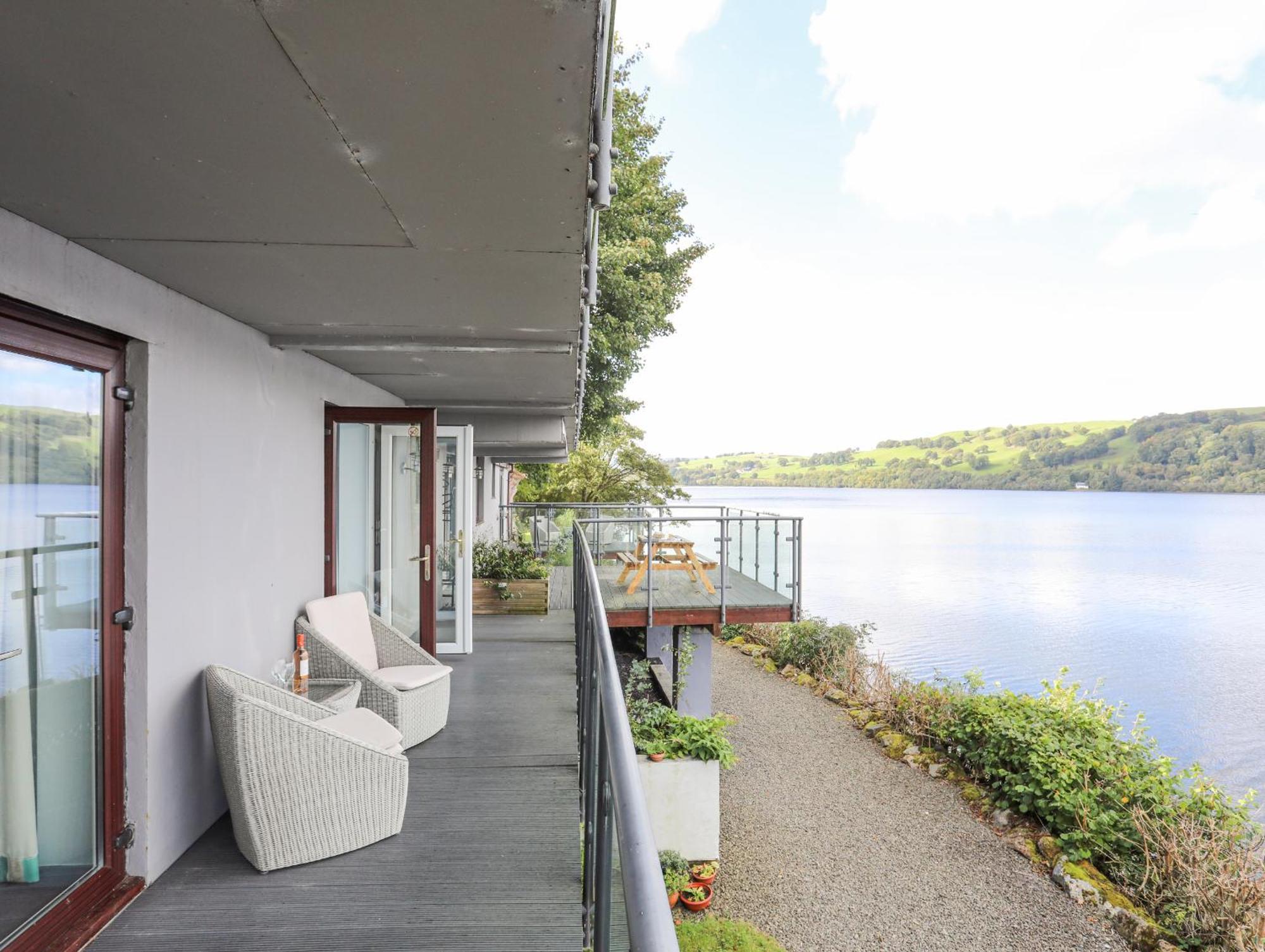 Tegid Lakeside - Bala Lake Bagian luar foto